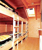 Mehrbettzimmer in der Berghütte